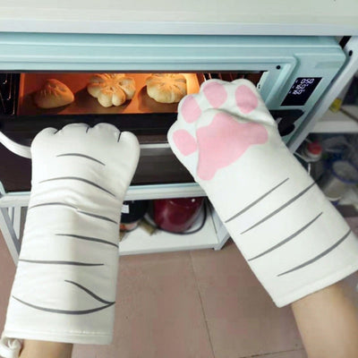 Cat Paws Oven Mitt - Gravy Season