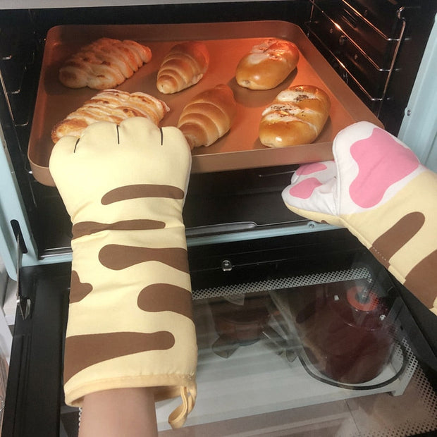 Cat Paws Oven Mitt - Gravy Season